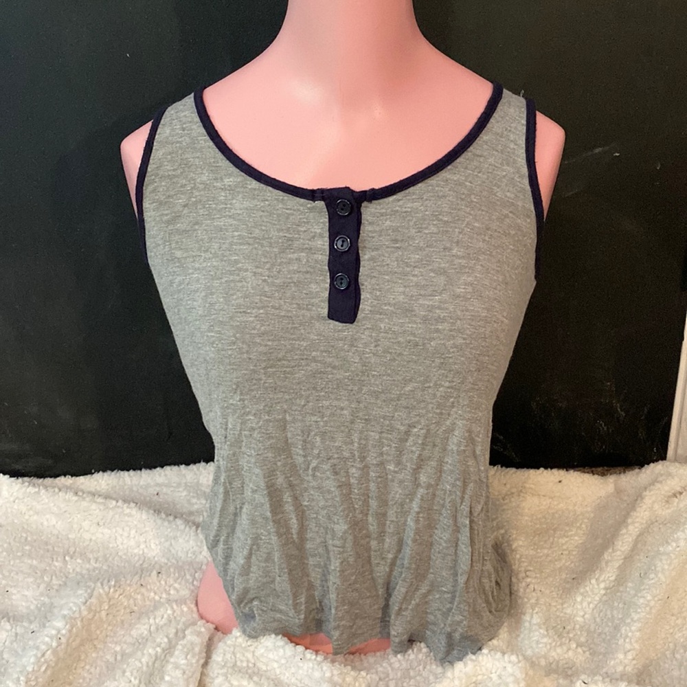Grey Button-Up Stretchy Tank top